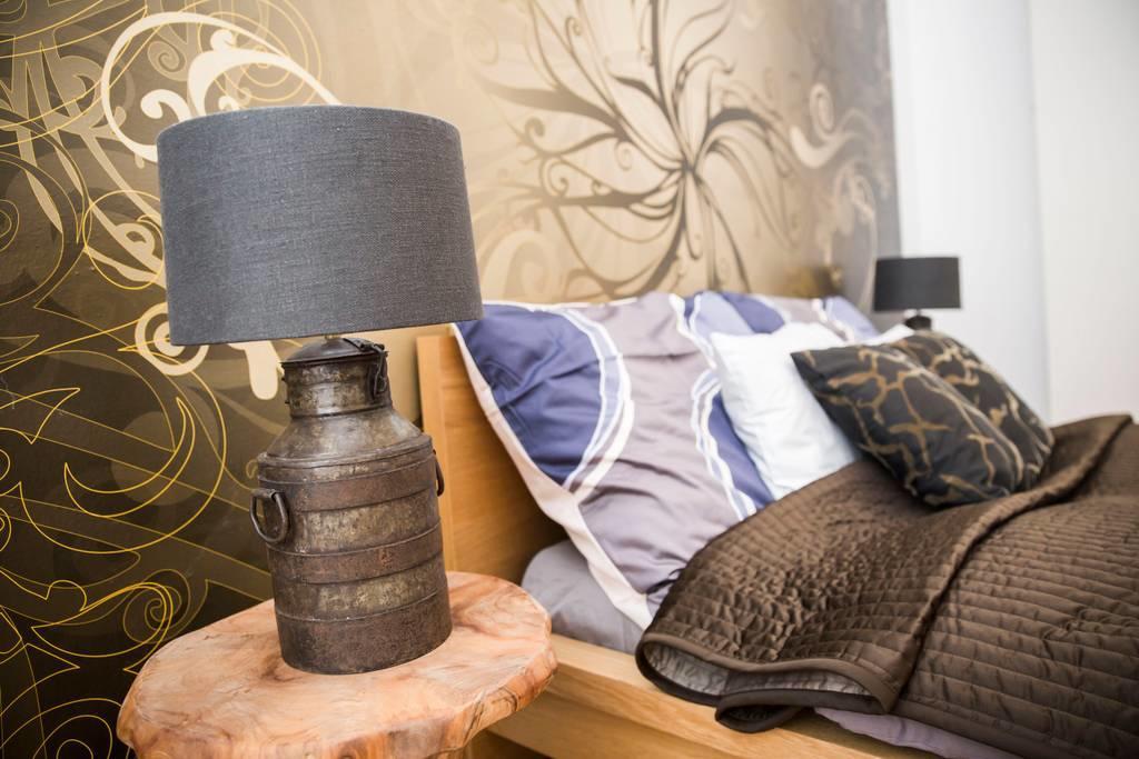 Quiet Apartment With Balcony Charles Bridge Прага Екстериор снимка